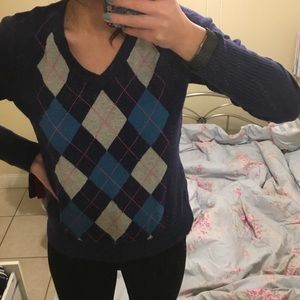 Merona navy argyle v-neck sweater S